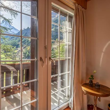 Les Ecureuils By Inspiringplaces Zermatt